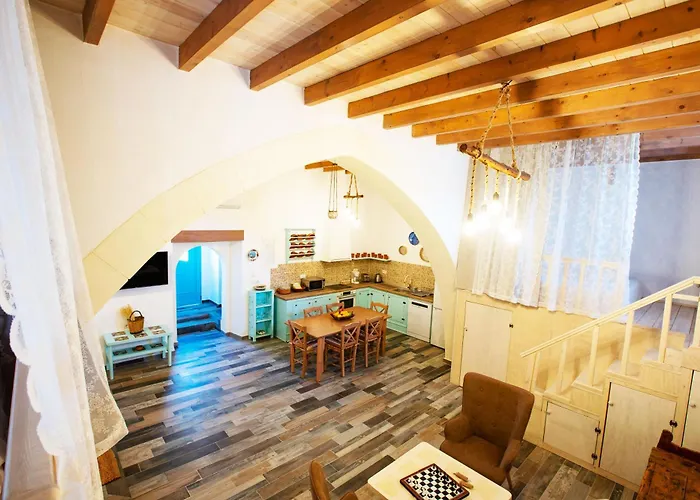 Stefanis Relis House